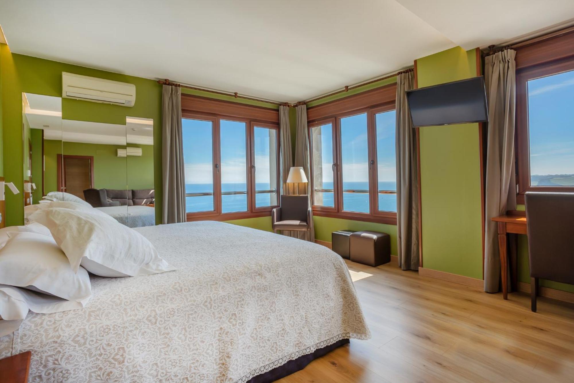 La Colina Hotel Gijón Eksteriør billede